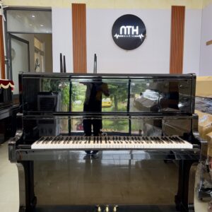 Kawai BL-71 Polished Ebony